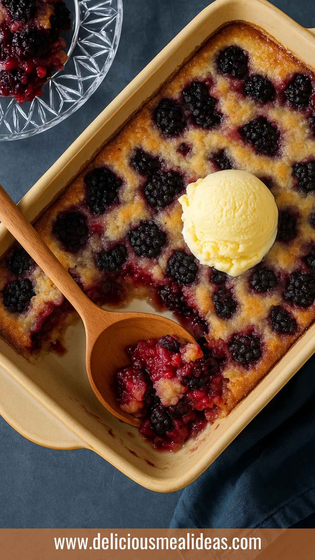 Blackberry Cobbler Copycat Recipe
