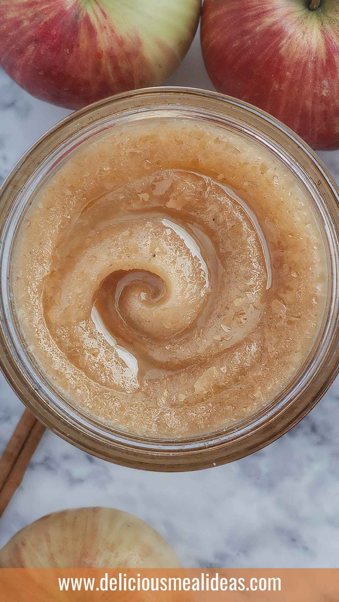 How to Make Homemade Applesauce